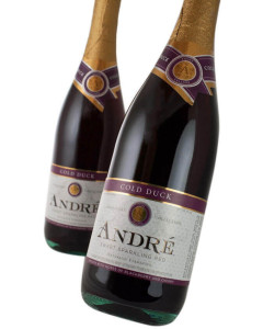Andre Cold Duck Sparkling Sweet Red