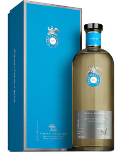 Casa Dragones Reposado Tequila (if the shipping method is UPS or FedEx, it will be sent without box)