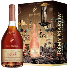 Rémy Martin 1738 with Jigger