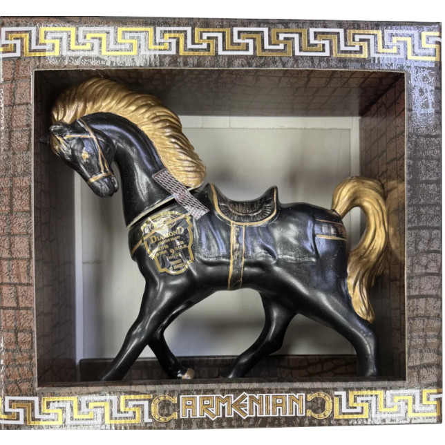 Diamond Gold Horse Brandy 9 Years Old