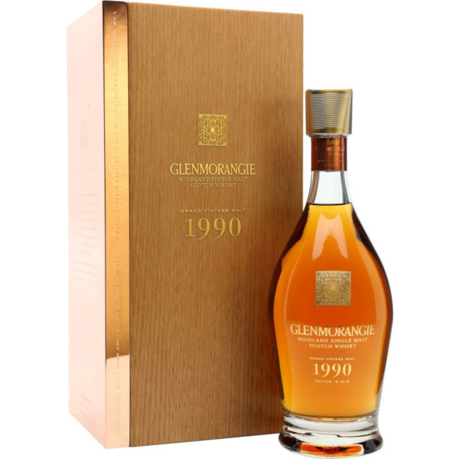 Deals on Glenmorangie Signet In Gift Box Whiskey 750ML